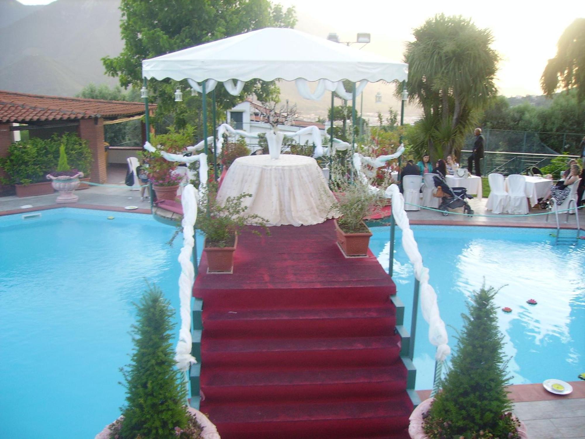 Hotel Diecimare Cava deʼ Tirreni Buitenkant foto