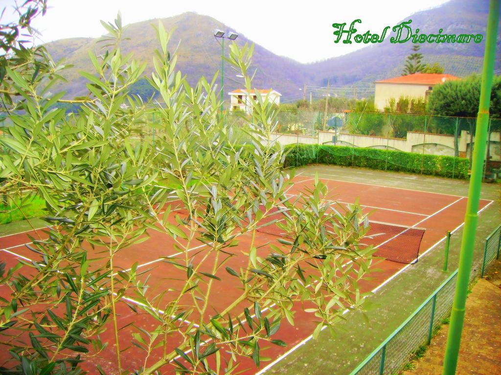 Hotel Diecimare Cava deʼ Tirreni Buitenkant foto