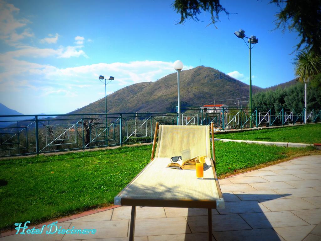 Hotel Diecimare Cava deʼ Tirreni Buitenkant foto