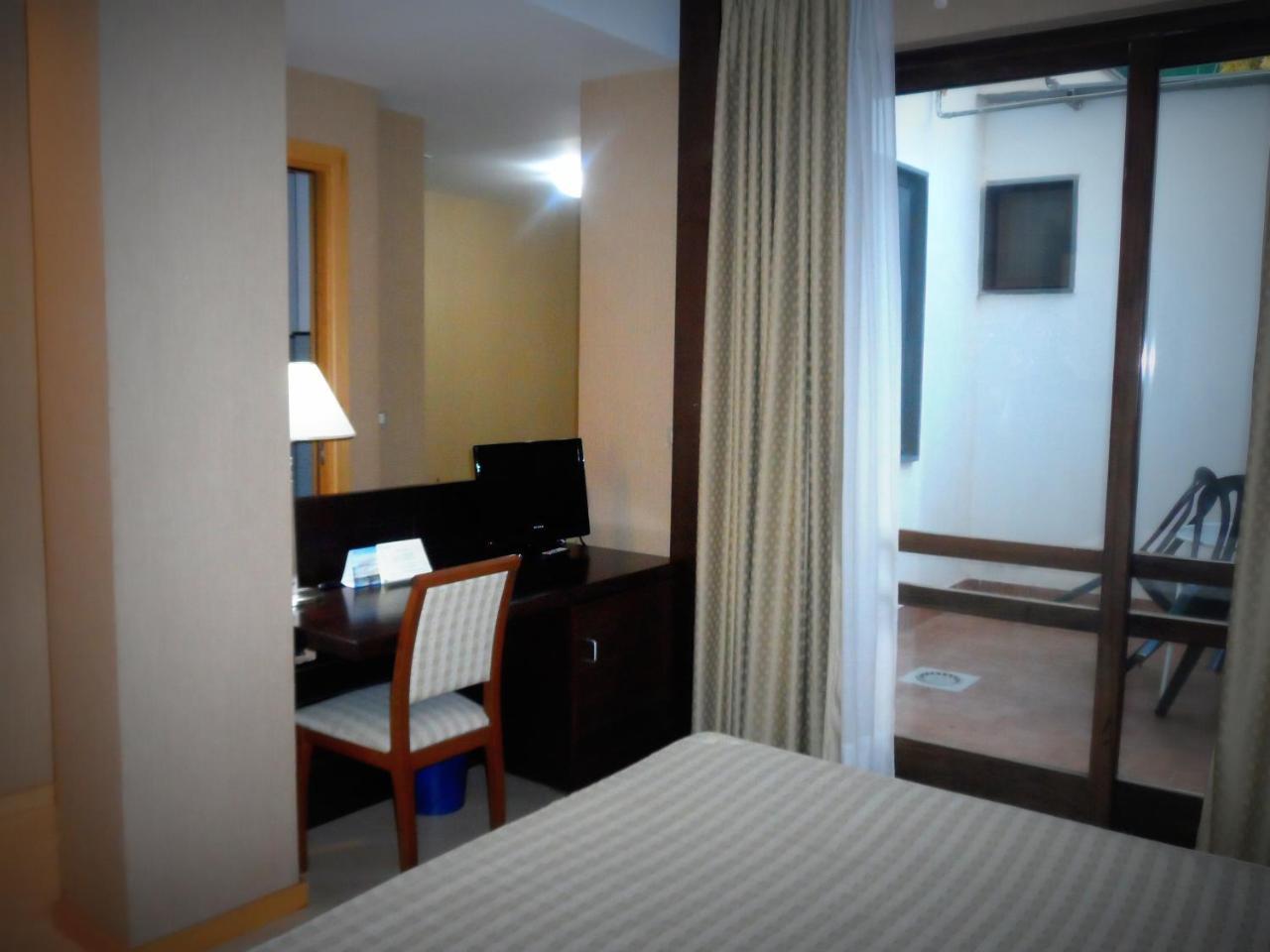 Hotel Diecimare Cava deʼ Tirreni Buitenkant foto