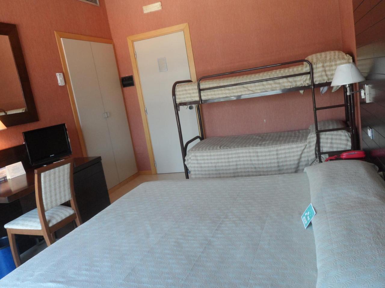Hotel Diecimare Cava deʼ Tirreni Buitenkant foto